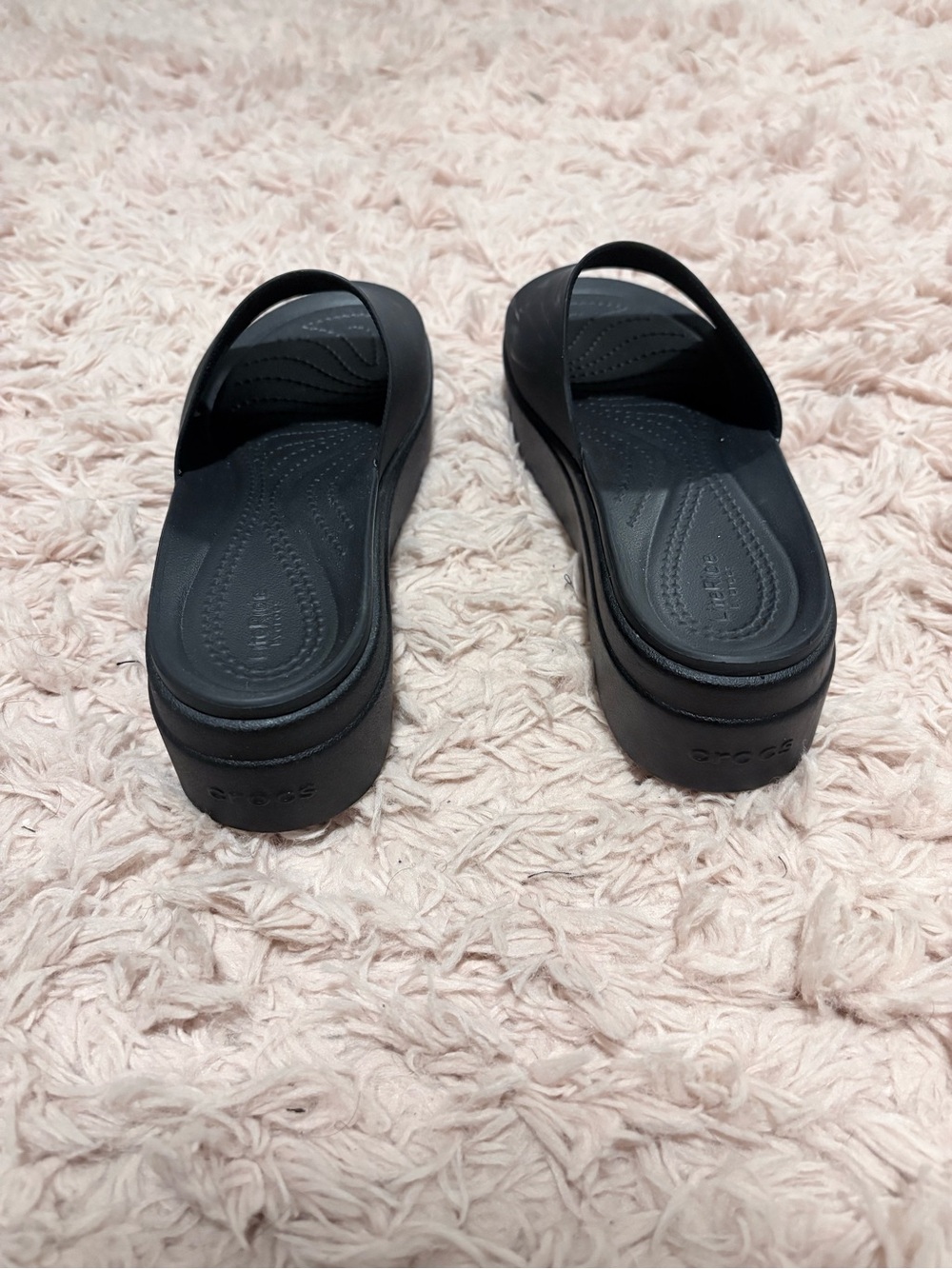 Crocs Brooklyn Slide Wedge Sandal - Picture 4 of 8